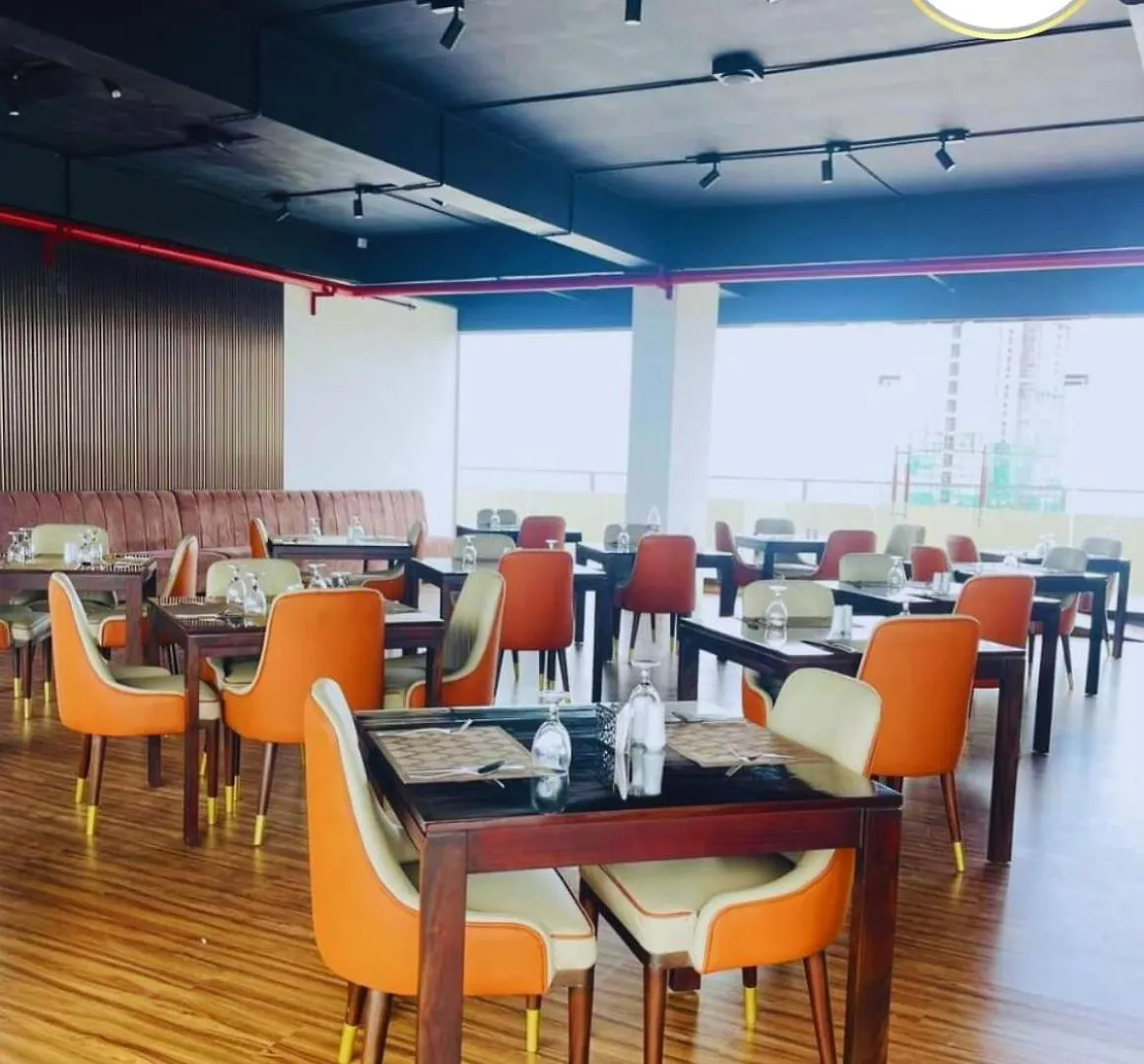 Negombo Ocean Breeze - Beach Haven Apartments By Serendib Vacations