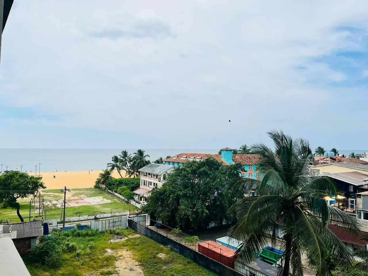 Negombo Ocean Breeze - Beach Haven Apartments By Serendib Vacations 0*,