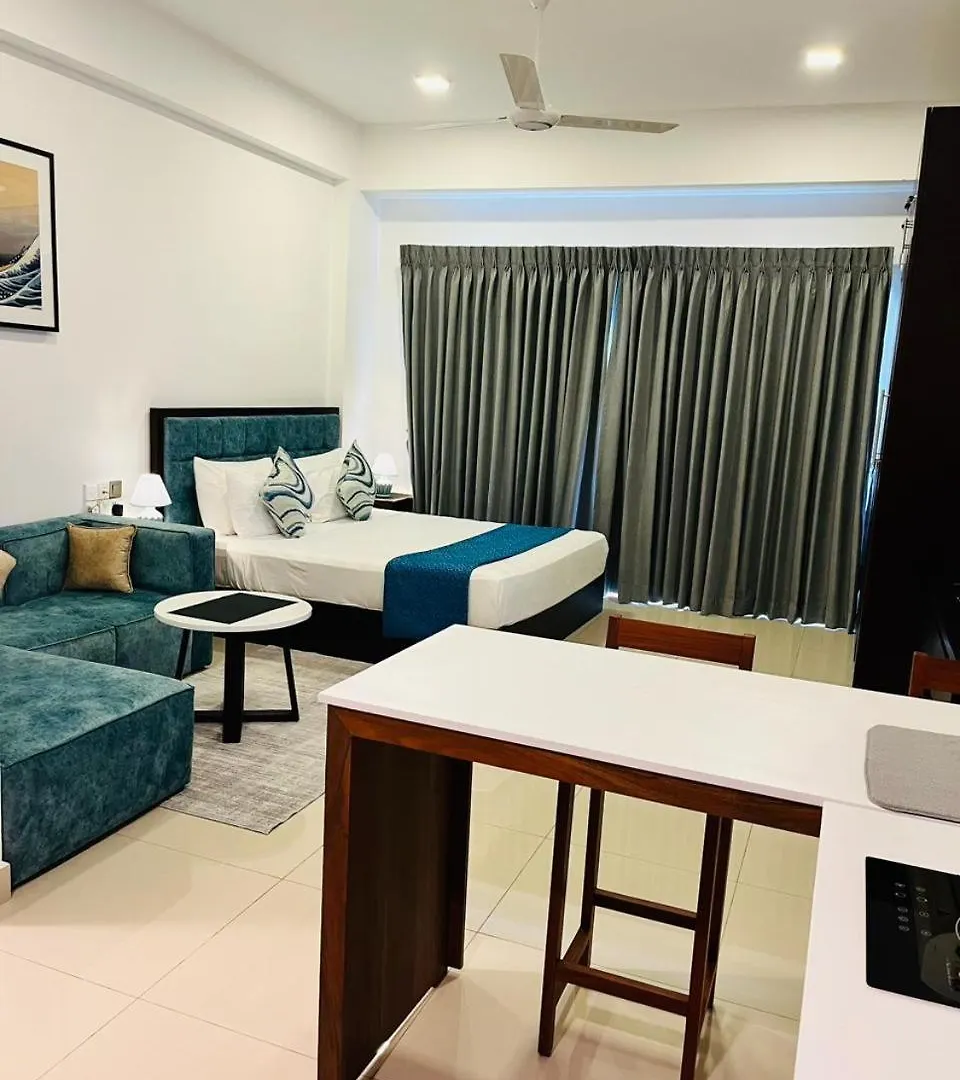 Negombo Ocean Breeze - Beach Haven Apartments By Serendib Vacations 0*,